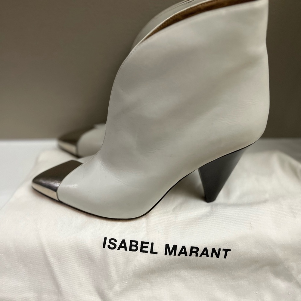 Isabel Marant Adsie Pointed cap toe Bootie - Picture 12 of 13